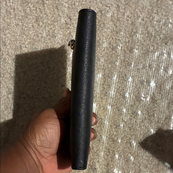 Kate Spade Black and Cream Wallet - Picture 6 of 9